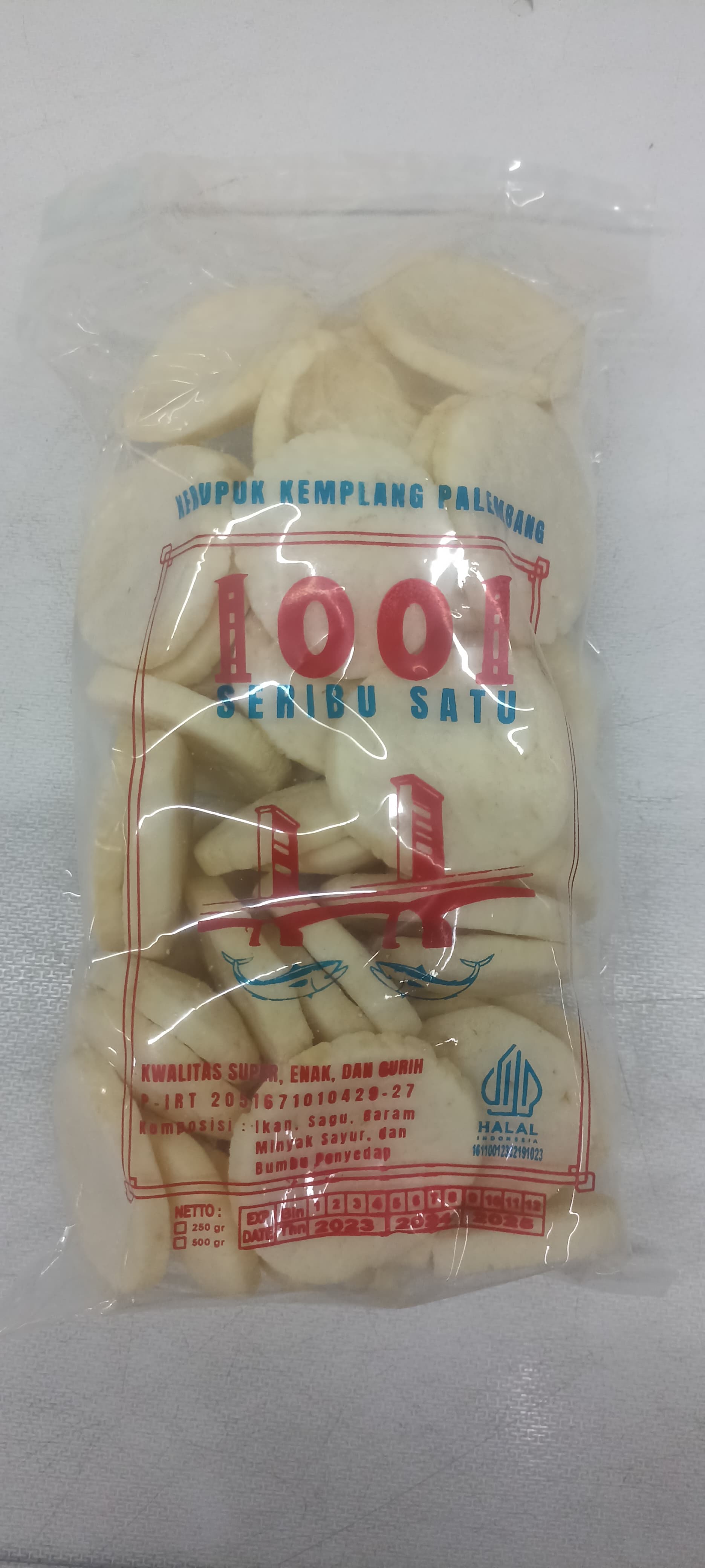 Kerupuk Kemplang Premium Palembang Seribu Satu 250 Gram