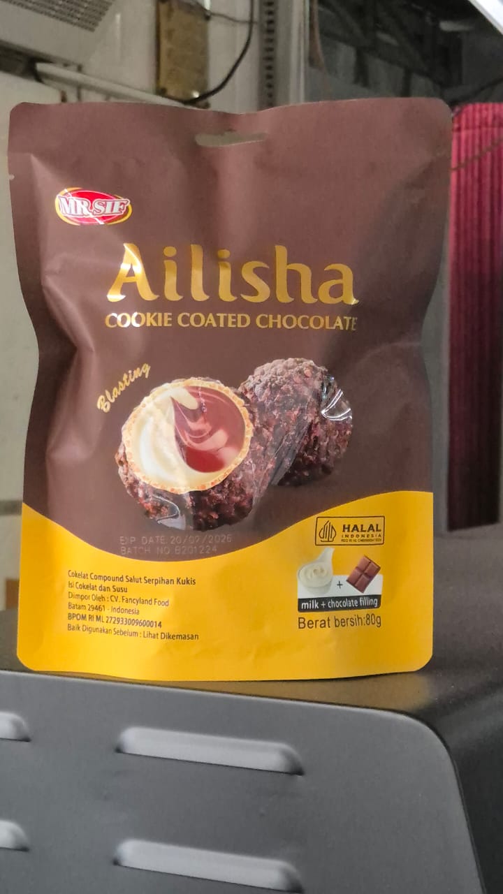 MR.SIF Ailisha Cookie Coated Chocolate 80g Milk Chocolate Filling
